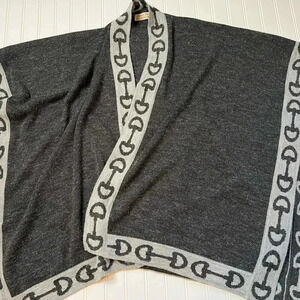 Alpaca Fina Poncho Gray Women Shrug Sweater 269